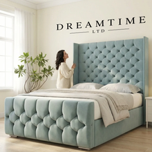 Winged Toronto Bed